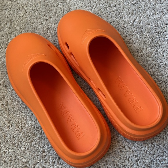 NWat Authentic PRADA Solid Mules (Unisex) - Picture 3 of 12